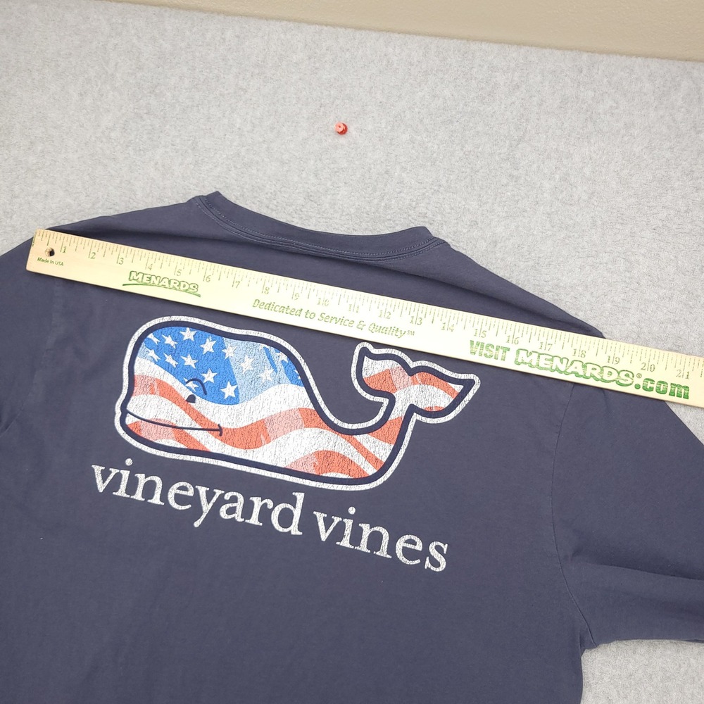 Vineyard Vines Long Sleeve Pocket‎ T Shirt Men's Medium Patriotic Whale Graphic - Picture 12 of 15